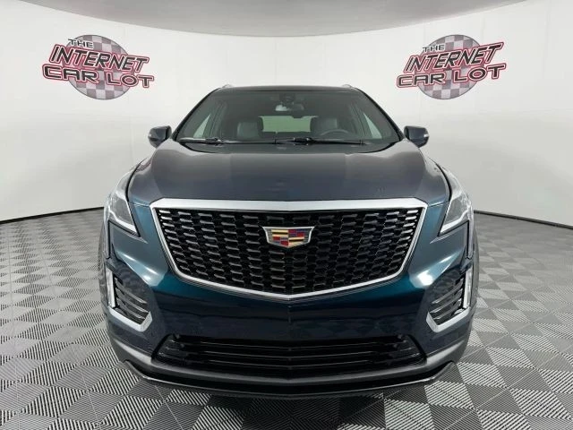 2025 Cadillac XT5 - Image 2 of 12