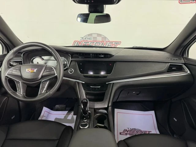 2025 Cadillac XT5 - Image 11 of 21