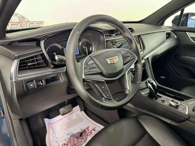 2025 Cadillac XT5 - Image 10 of 21