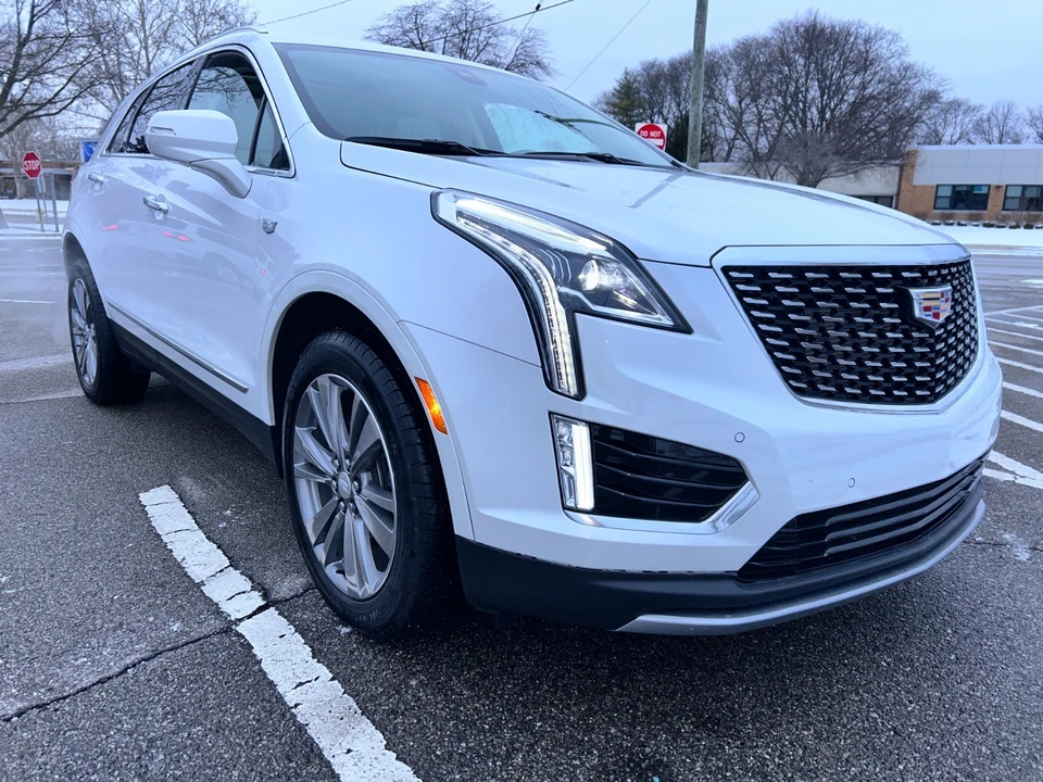 2025 Cadillac XT5 - Image 11 of 20