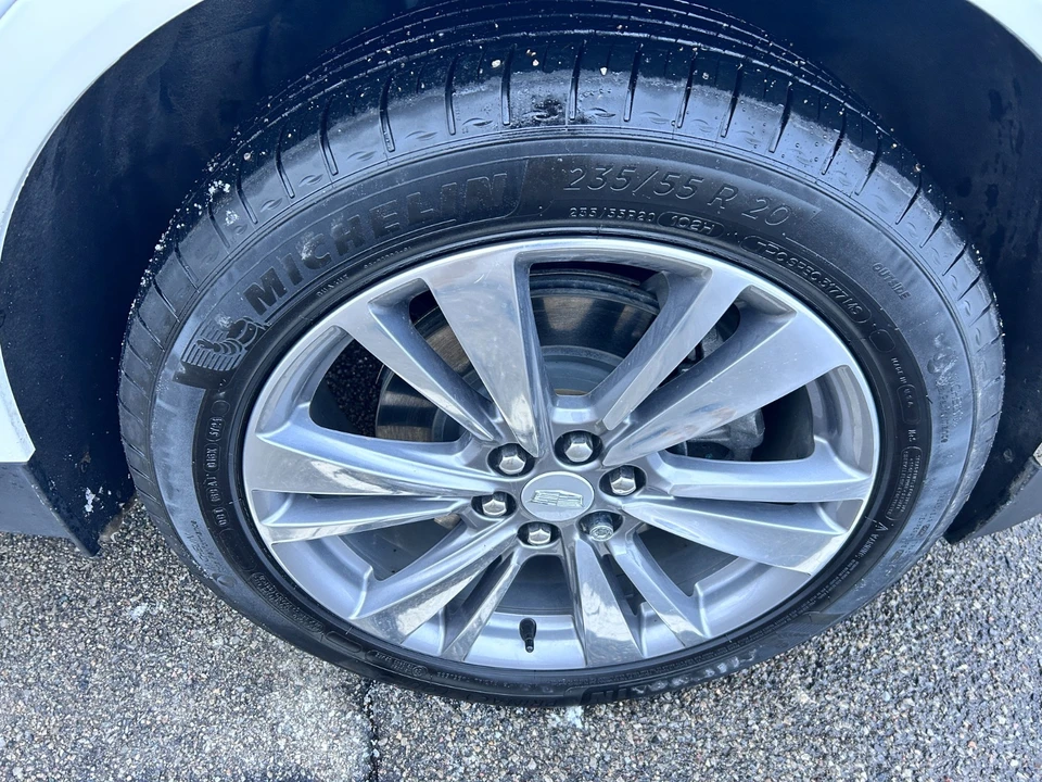 2025 Cadillac XT5 - Image 13 of 20