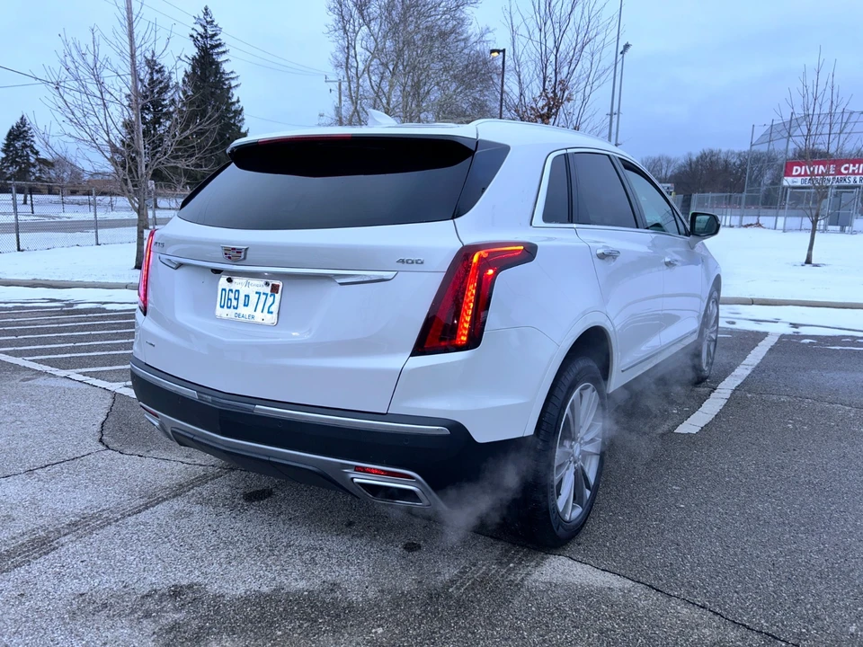 2025 Cadillac XT5 - Image 7 of 20