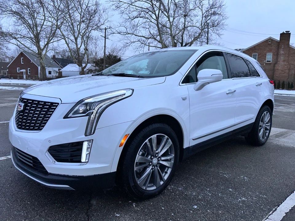 2025 Cadillac XT5 - Image 3 of 20