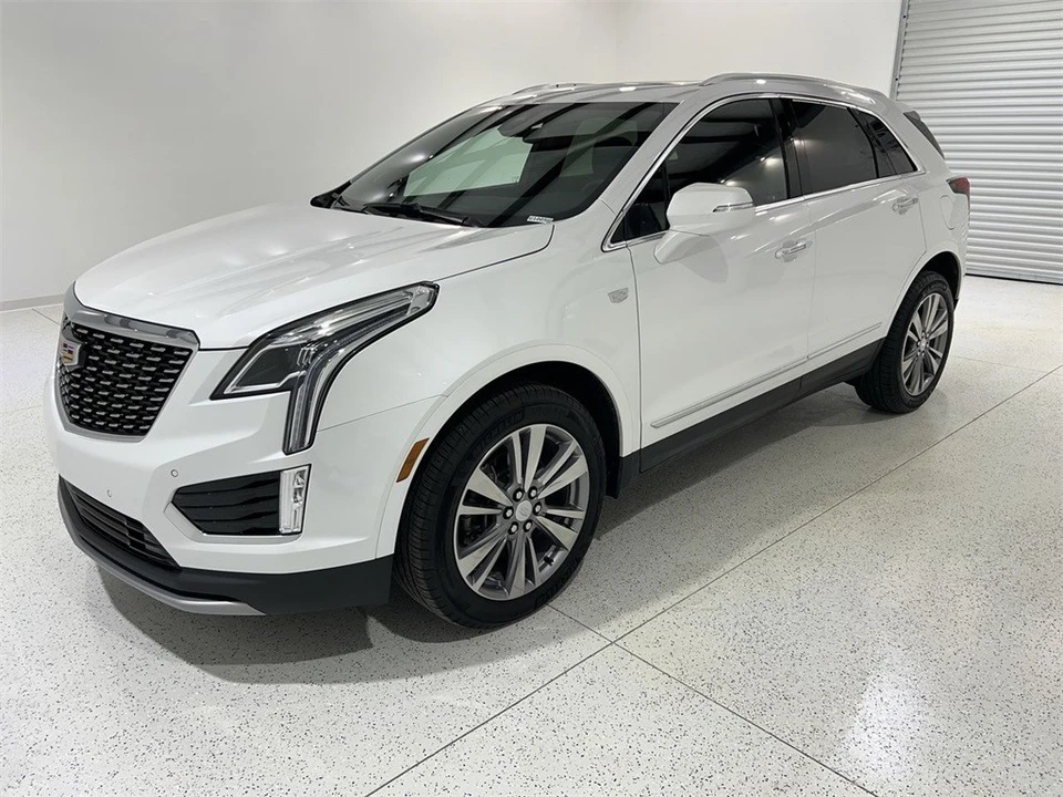 2025 Cadillac XT5 - Image 4 of 12