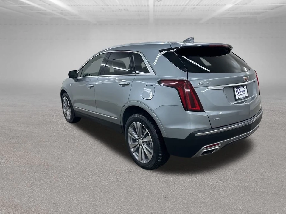 2025 Cadillac XT5 - Image 7 of 12