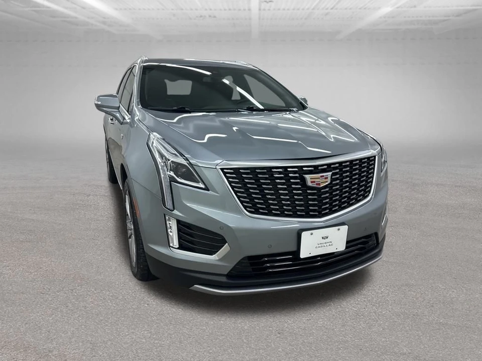 2025 Cadillac XT5 - Image 2 of 12