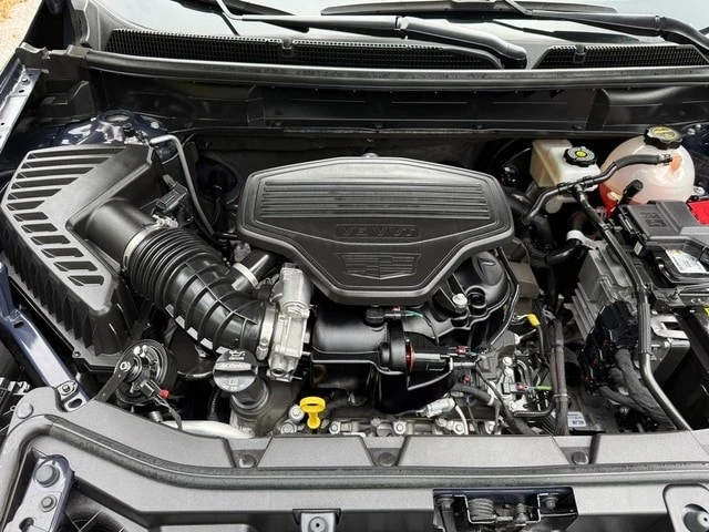 2025 Cadillac XT5 - Image 9 of 21