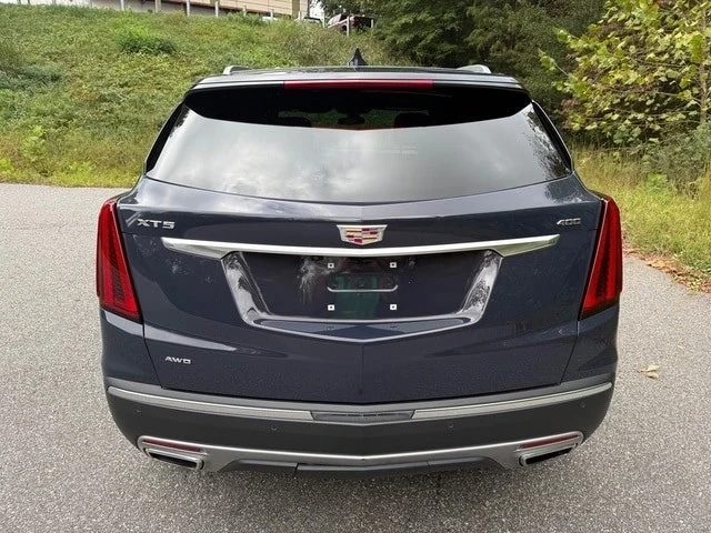 2025 Cadillac XT5 - Image 7 of 21