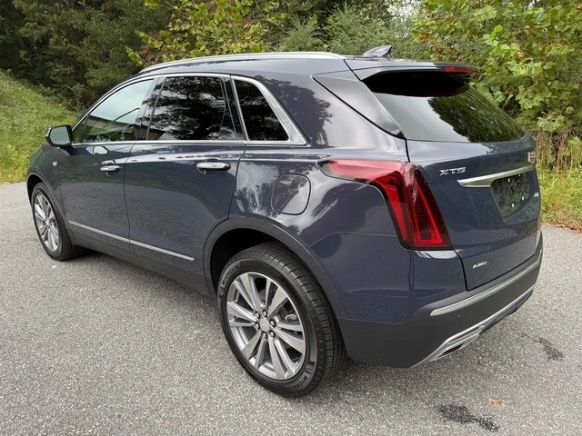 2025 Cadillac XT5 - Image 8 of 21