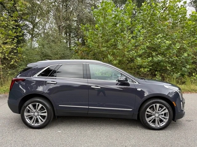 2025 Cadillac XT5 - Image 5 of 21