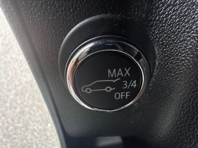 2025 Cadillac XT5 - Image 14 of 21