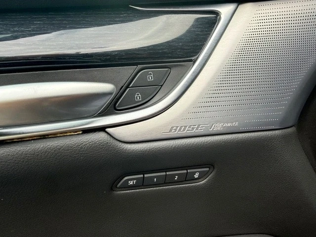 2025 Cadillac XT5 - Image 12 of 12