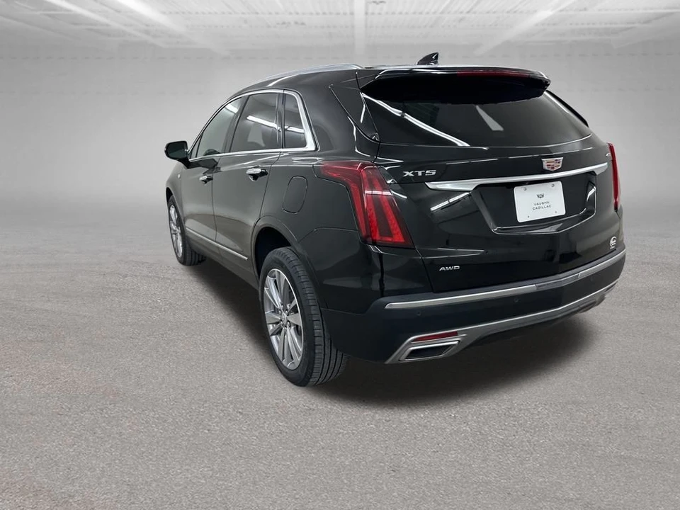2025 Cadillac XT5 - Image 8 of 21