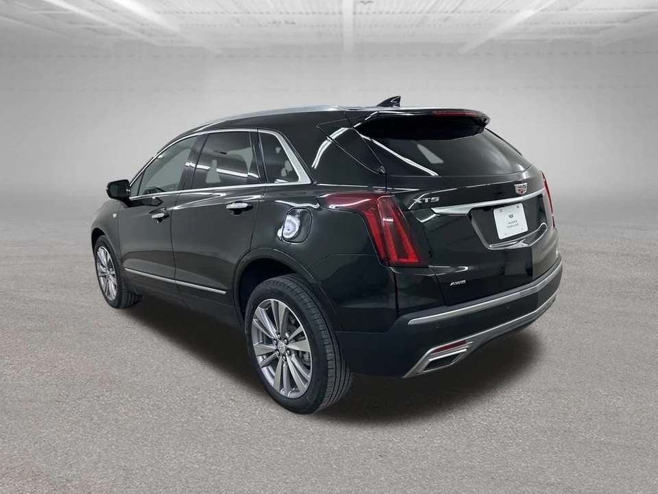 2025 Cadillac XT5 - Image 7 of 21