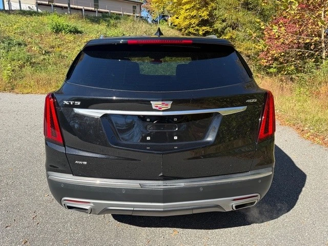 2025 Cadillac XT5 - Image 7 of 12