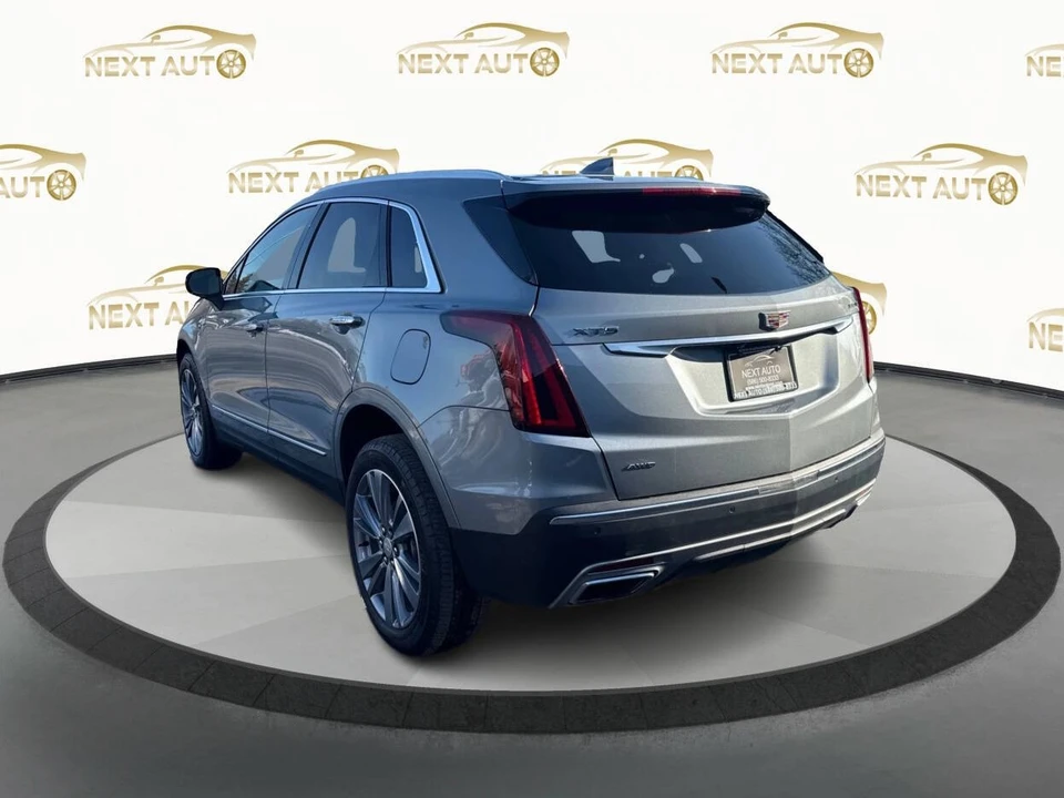2025 Cadillac XT5 - Image 3 of 21