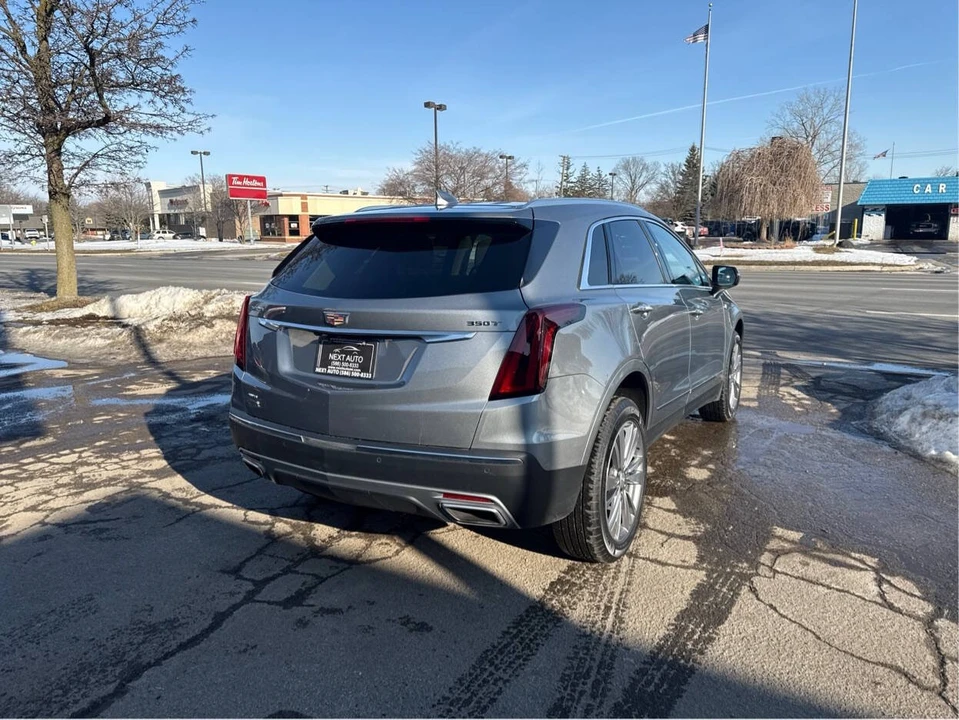 2025 Cadillac XT5 - Image 5 of 12