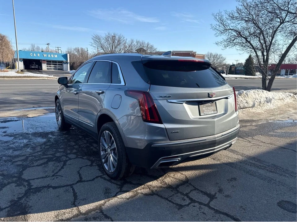 2025 Cadillac XT5 - Image 3 of 12