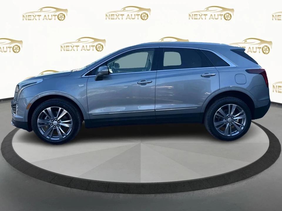 2025 Cadillac XT5 - Image 2 of 21