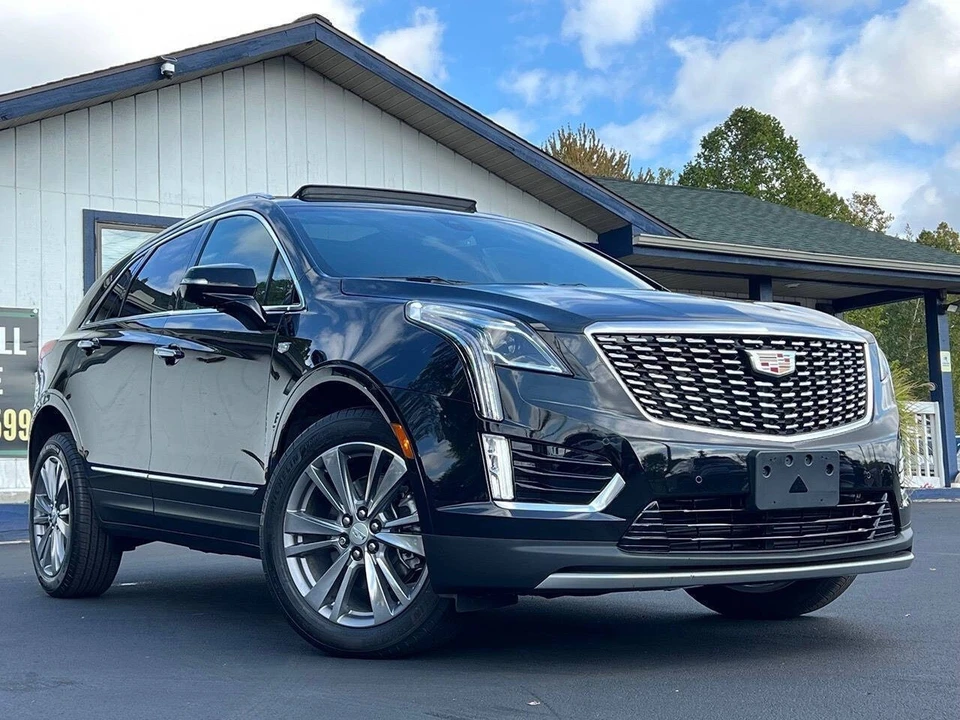 2025 Cadillac XT5 - Image 19 of 21