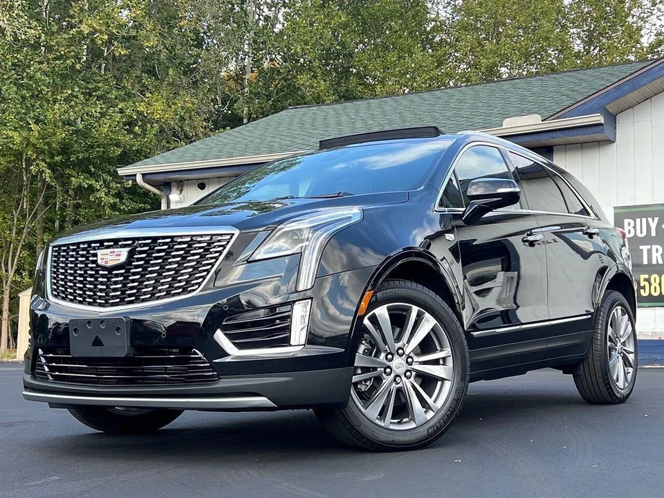 2025 Cadillac XT5 - Image 17 of 21