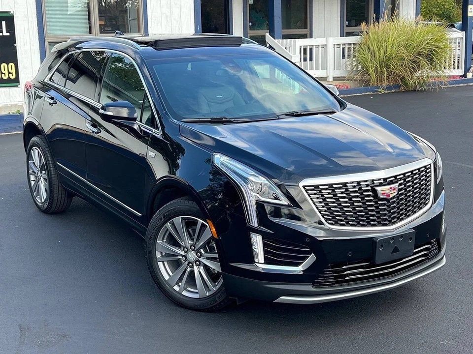 2025 Cadillac XT5 - Image 18 of 21