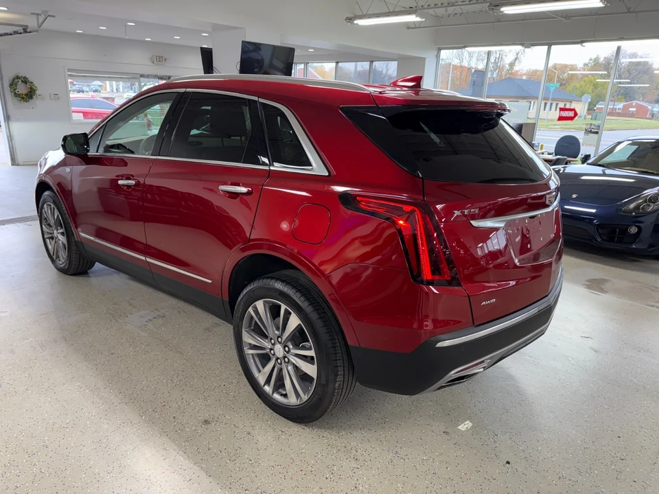 2025 Cadillac XT5 - Image 7 of 21