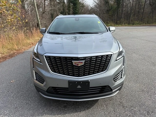 2025 Cadillac XT5 - Image 3 of 12