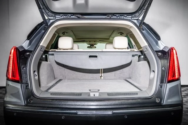 2025 Cadillac XT5 - Image 18 of 21