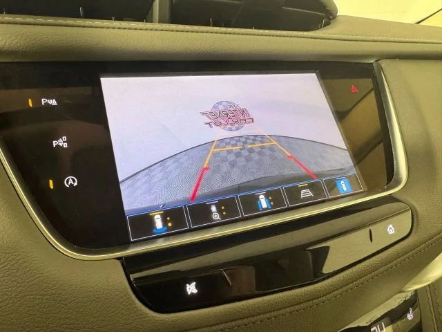 2025 Cadillac XT5 - Image 19 of 21