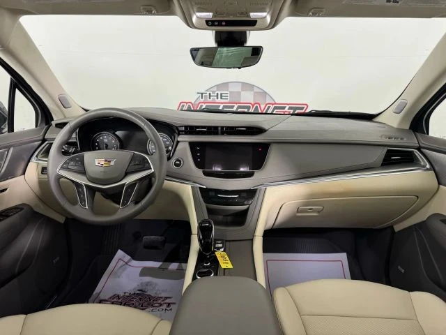 2025 Cadillac XT5 - Image 11 of 21