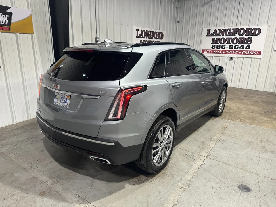 2025 Cadillac XT5 - Image 20 of 21