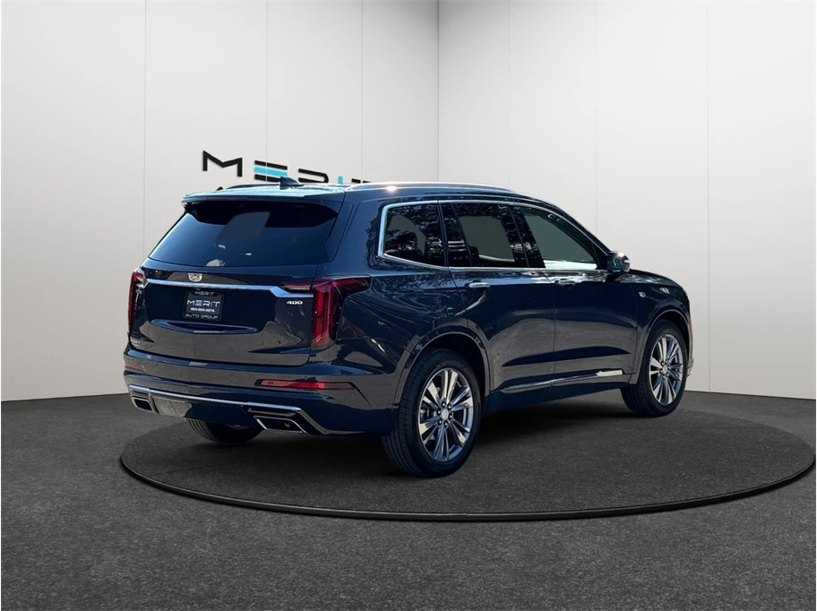 2025 Cadillac XT6 - Image 9 of 21