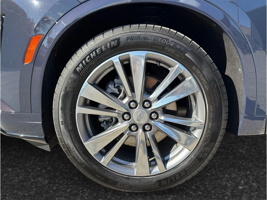 2025 Cadillac XT6 - Image 13 of 21