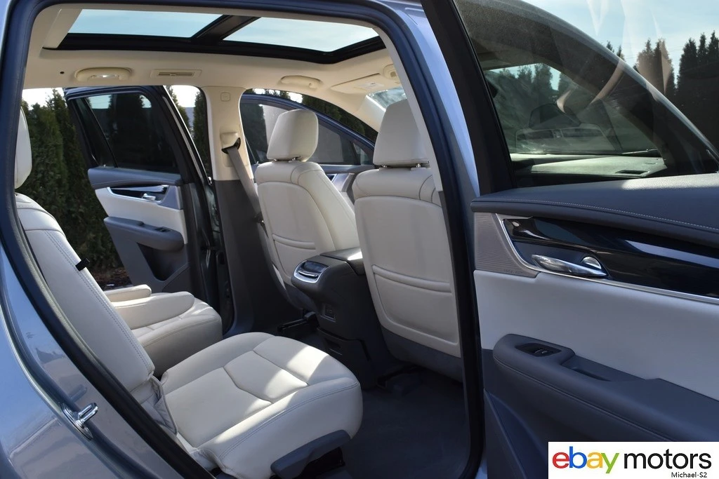 2025 Cadillac XT6 - Image 16 of 21