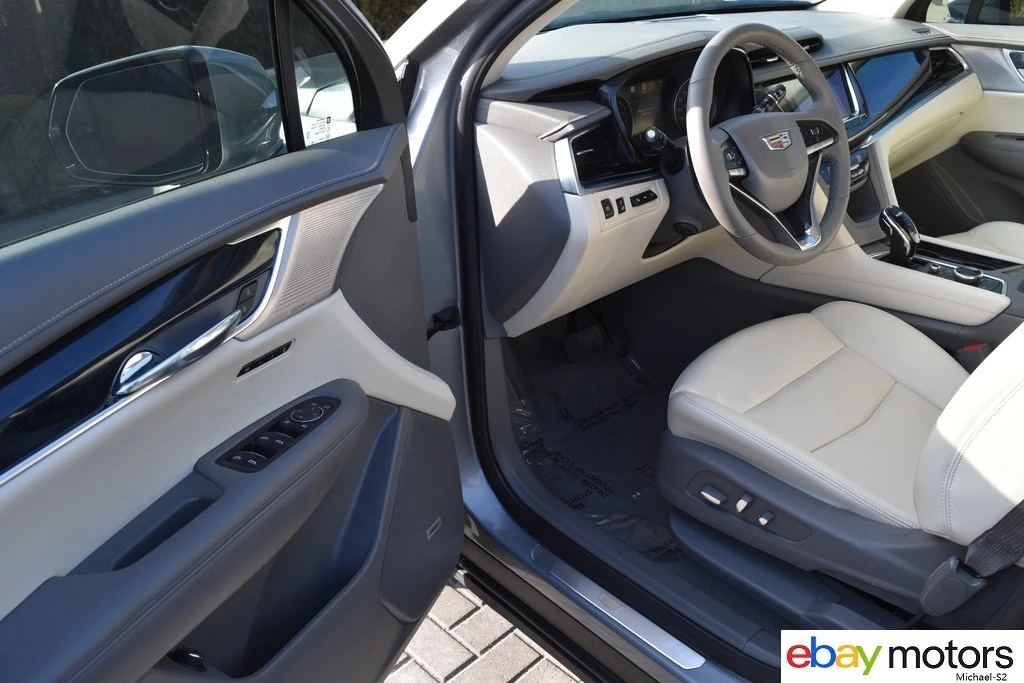 2025 Cadillac XT6 - Image 10 of 21