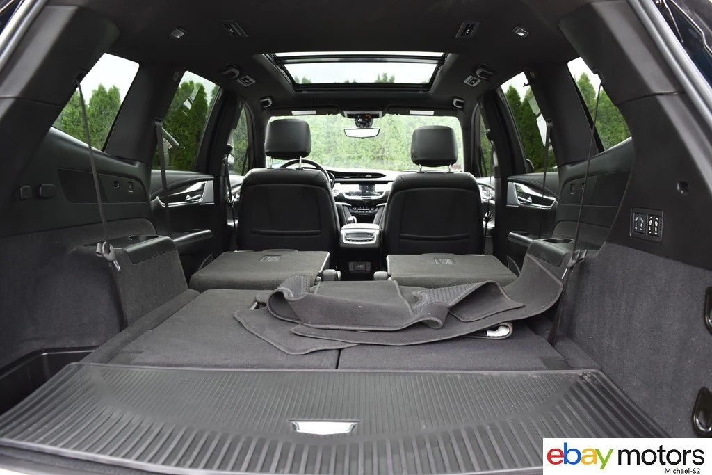 2025 Cadillac XT6 - Image 16 of 24