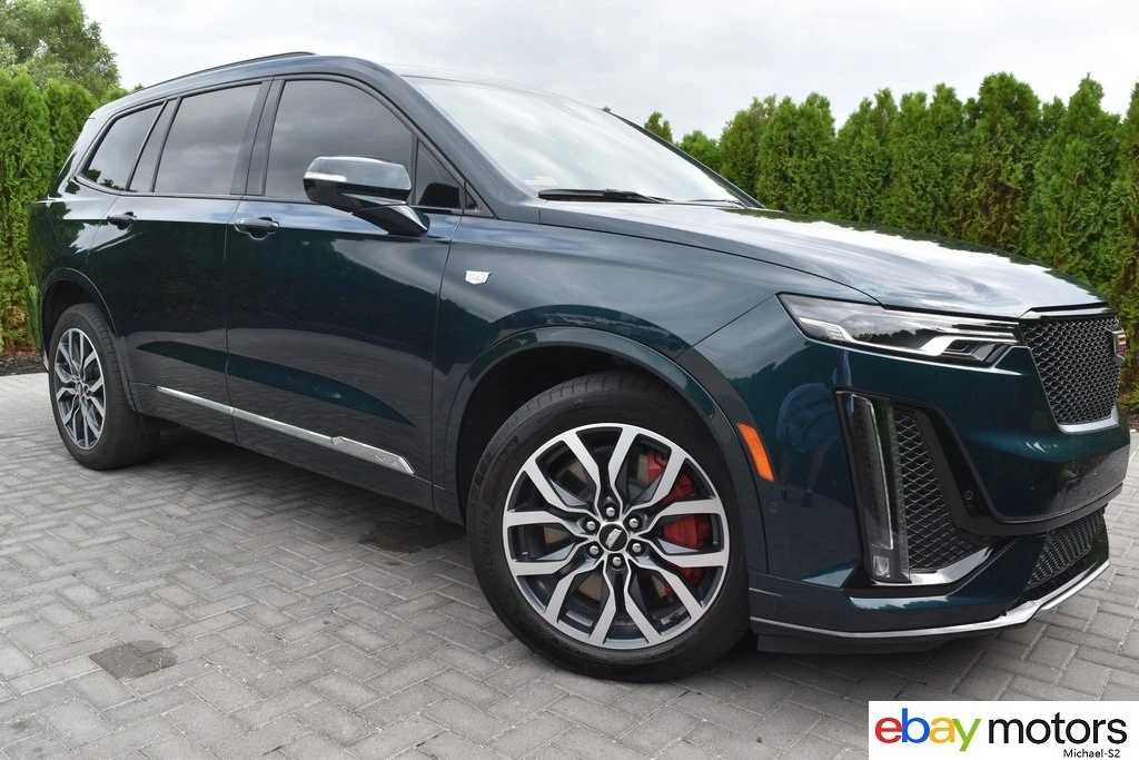2025 Cadillac XT6 - Image 3 of 24