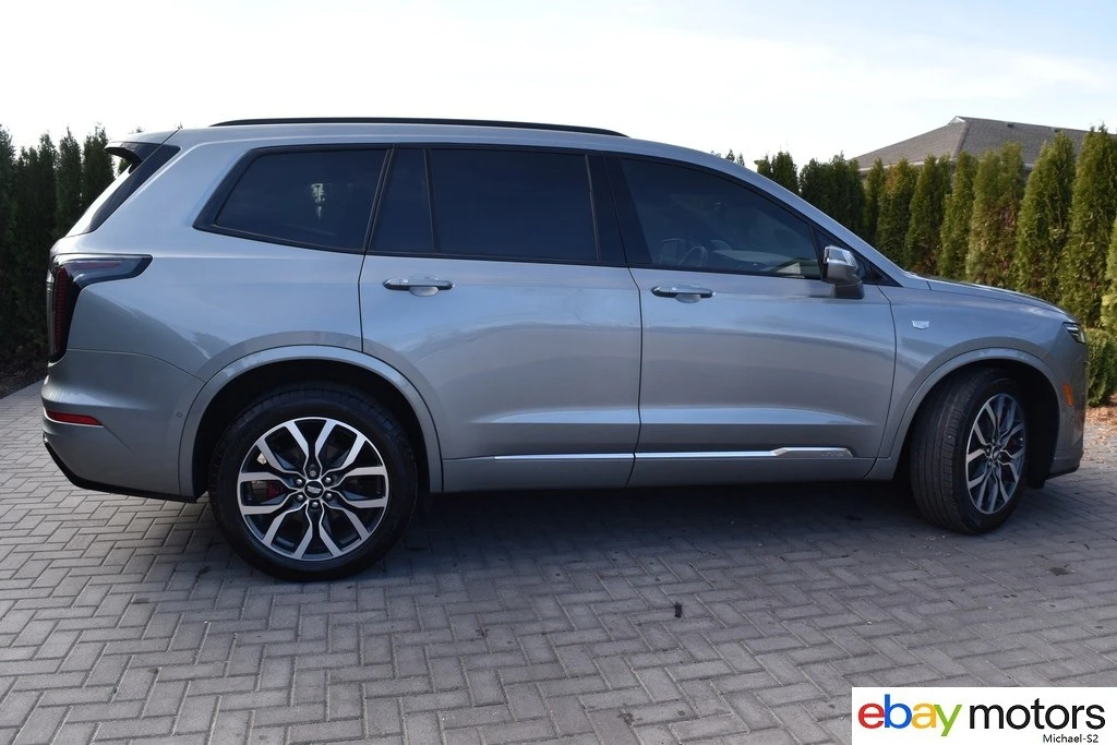 2025 Cadillac XT6 - Image 4 of 21