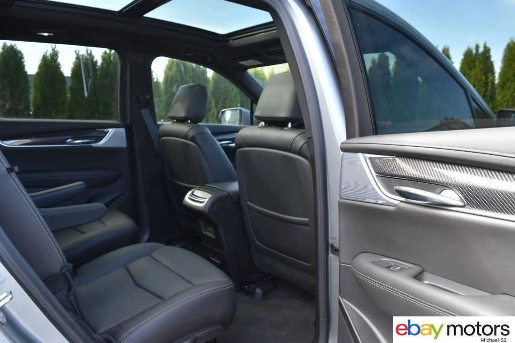 2025 Cadillac XT6 - Image 18 of 21