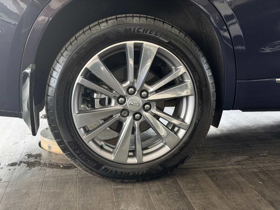 2025 Cadillac XT6 - Image 20 of 31