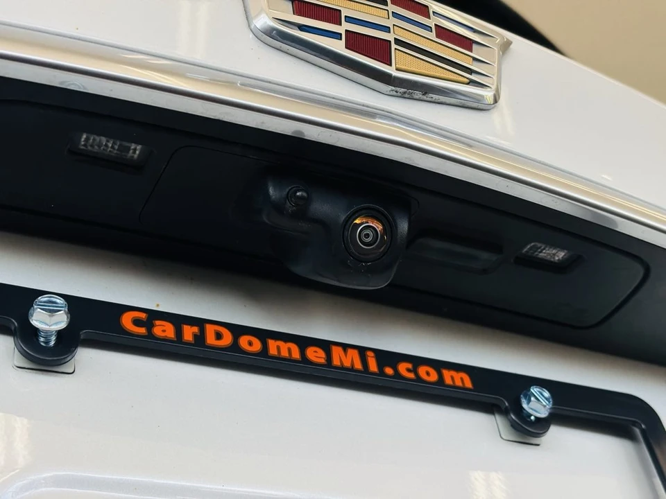 2025 Cadillac XT6 - Image 10 of 31