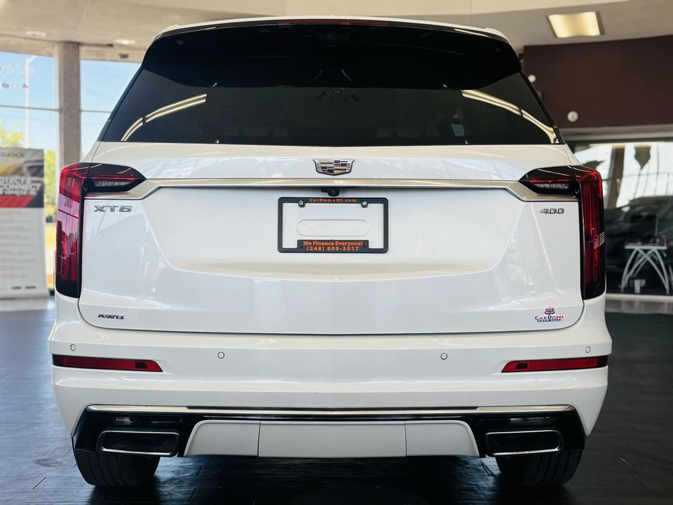 2025 Cadillac XT6 - Image 12 of 31