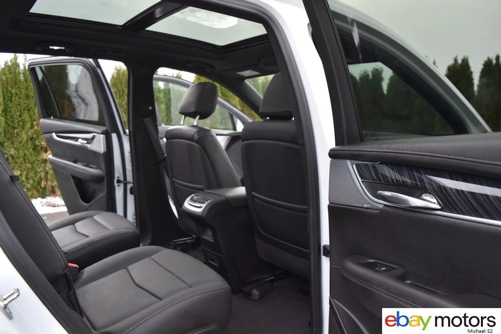2025 Cadillac XT6 - Image 19 of 21