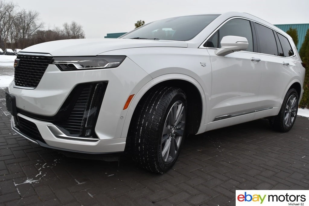 2025 Cadillac XT6 - Image 9 of 21