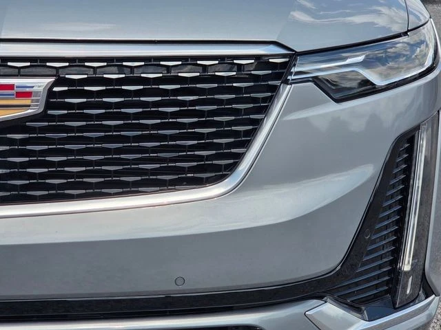 2025 Cadillac XT6 - Image 10 of 31