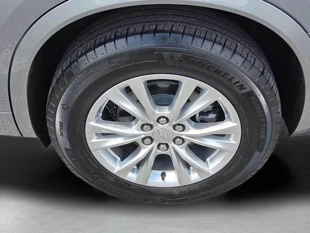 2025 Cadillac XT6 - Image 12 of 31