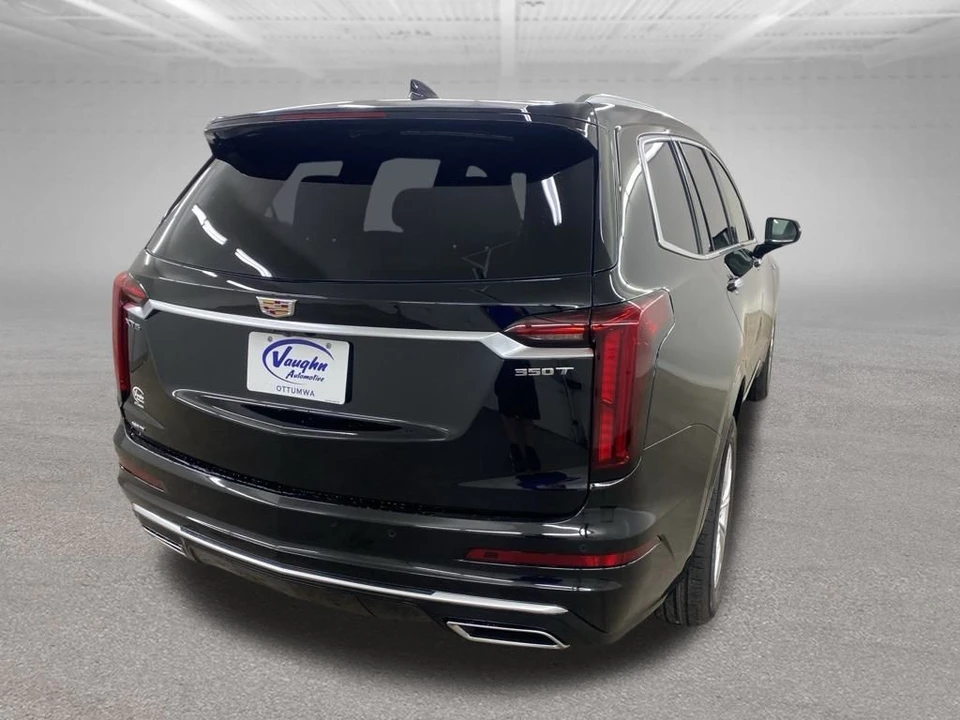 2025 Cadillac XT6 - Image 10 of 12