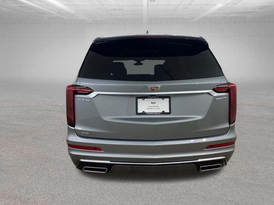 2025 Cadillac XT6 - Image 9 of 12