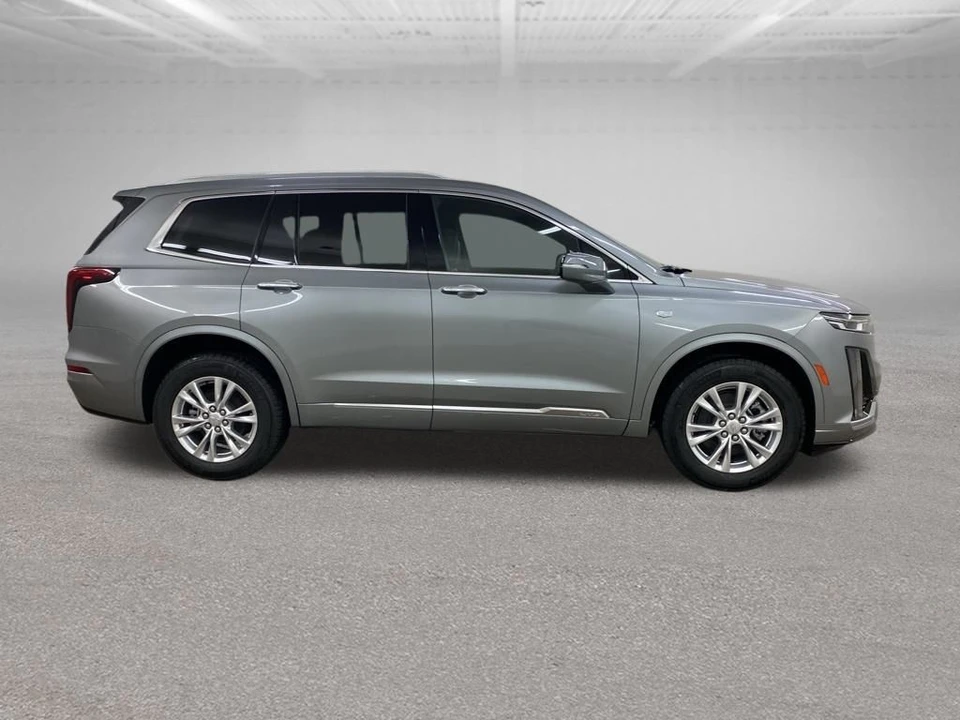 2025 Cadillac XT6 - Image 12 of 12